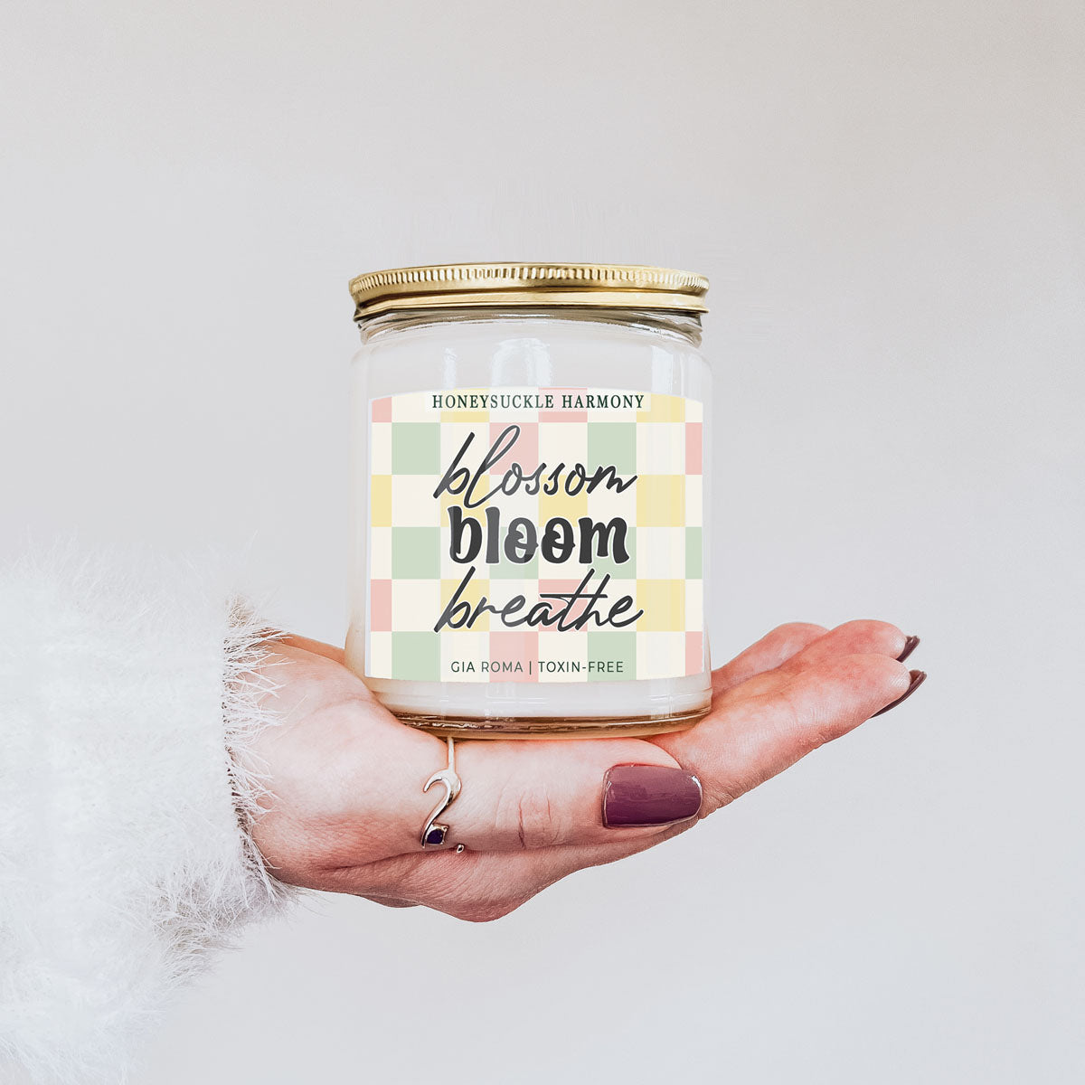 Honeysuckle Harmony Candle-4
